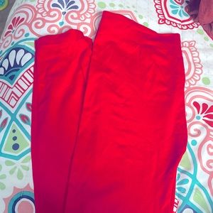 Red stretchy leggings